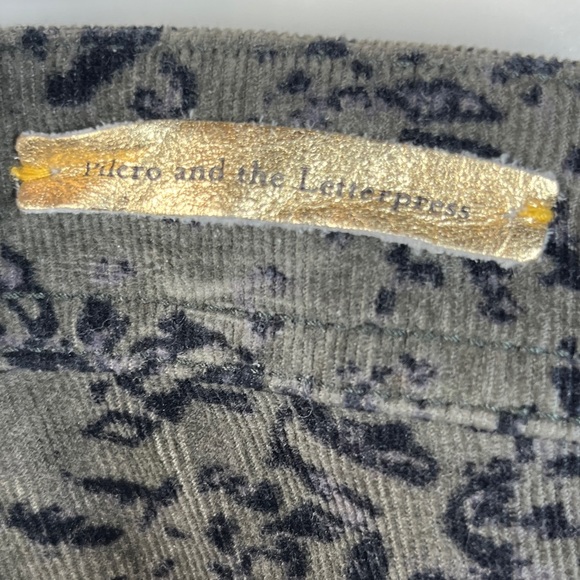 Pilcro Women's Serif Cords Corduroy Pants Abstract Green Black 25 Fall Skinny - Picture 8 of 12